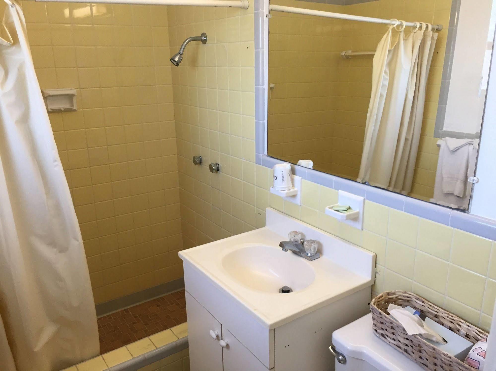 Economy Suites Cypress Gardens Εξωτερικό φωτογραφία