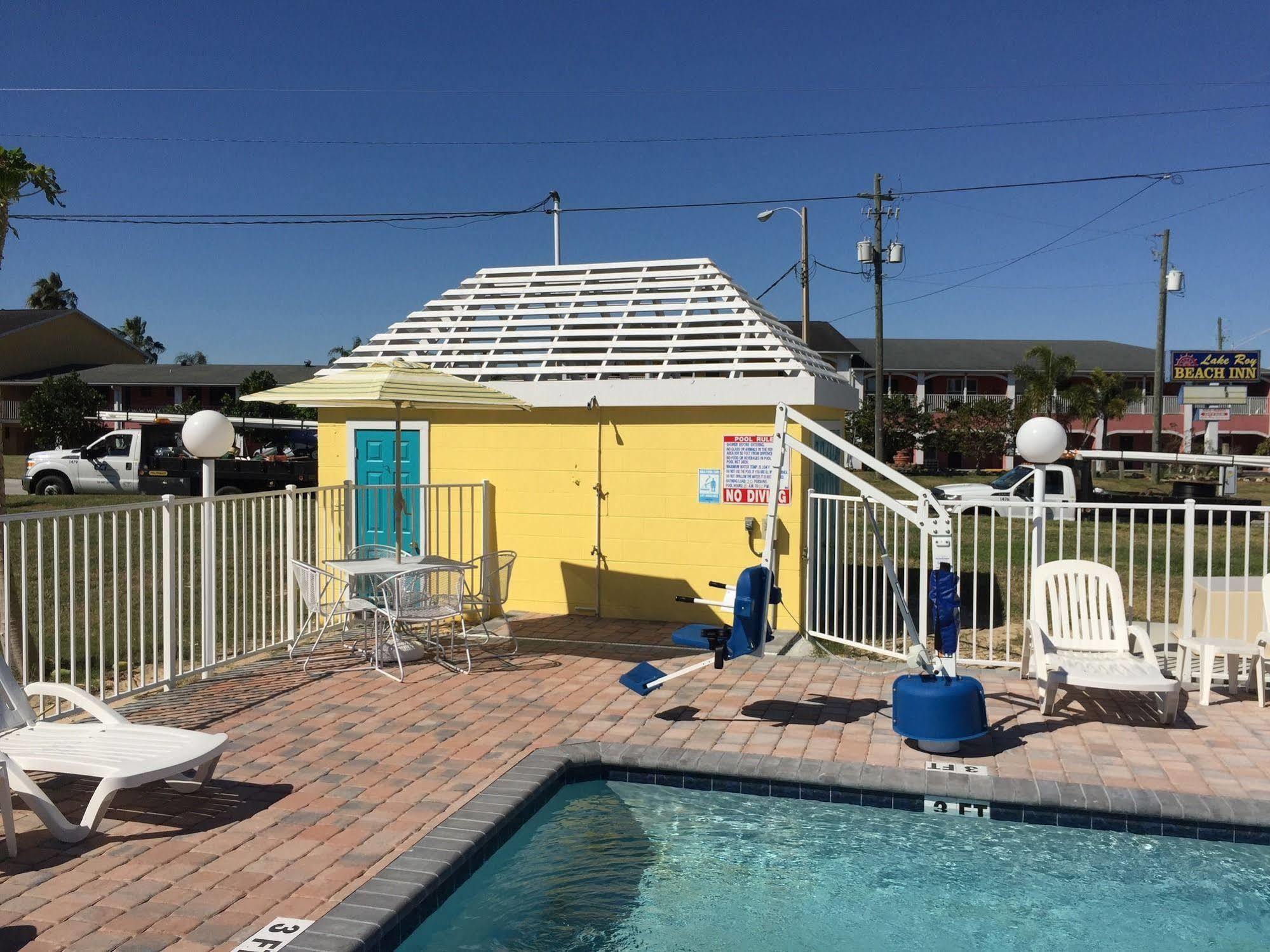 Economy Suites Cypress Gardens Εξωτερικό φωτογραφία